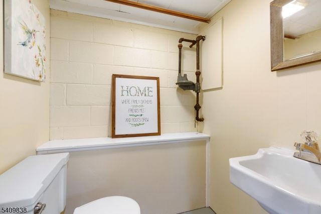 223 Plainfield Ave, Piscataway Twp., NJ 08854