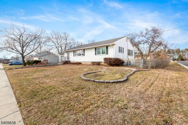 223 Plainfield Ave, Piscataway Twp., NJ 08854