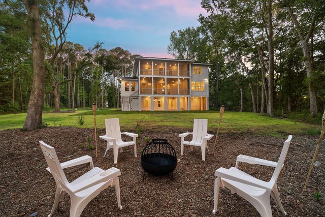 4663 Causey Pond Road, Awendaw, SC 29429