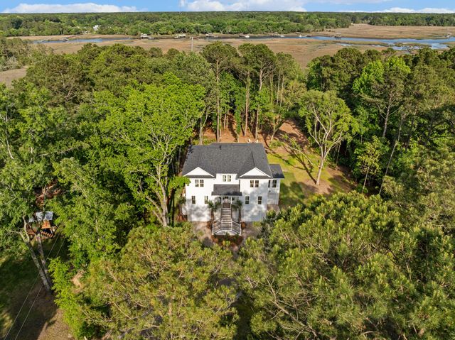 4663 Causey Pond Road, Awendaw, SC 29429