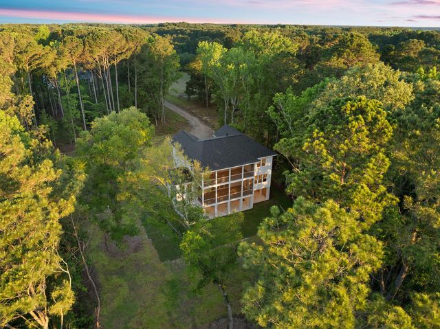 4663 Causey Pond Road, Awendaw, SC 29429