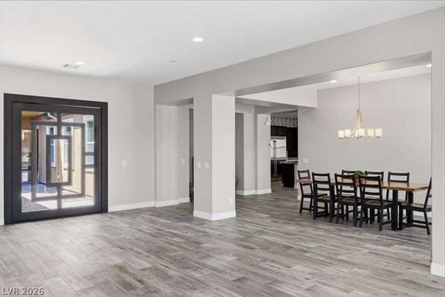 10360 Mystic Ledge Court, Las Vegas, NV 89149