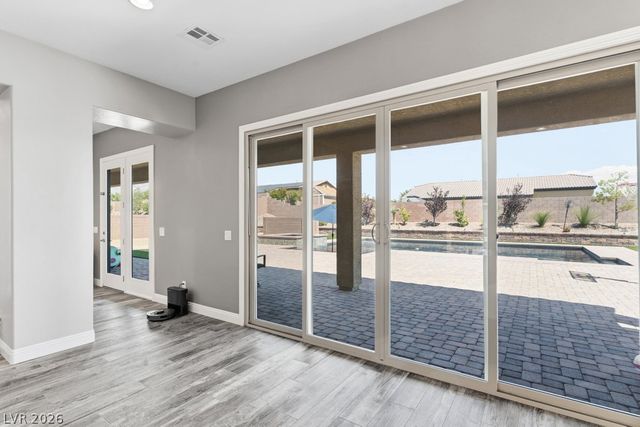 10360 Mystic Ledge Court, Las Vegas, NV 89149