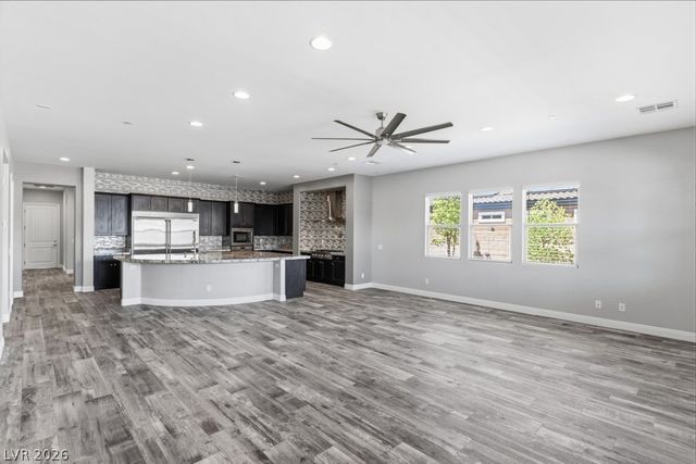 10360 Mystic Ledge Court, Las Vegas, NV 89149