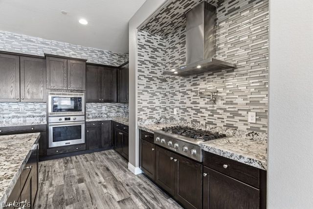 10360 Mystic Ledge Court, Las Vegas, NV 89149