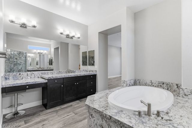 10360 Mystic Ledge Court, Las Vegas, NV 89149