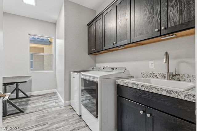 10360 Mystic Ledge Court, Las Vegas, NV 89149