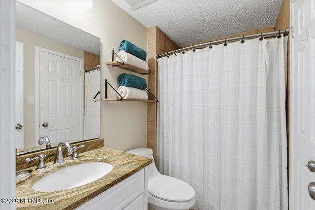 6213 LAKE LUGANO Drive 6213, Jacksonville, FL 32256
