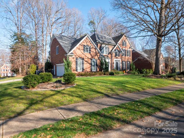 901 Staghorn Lane, Waxhaw, NC 28173