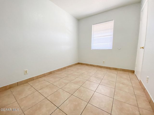 4700 Maxwell Avenue 22, El Paso, TX 79904