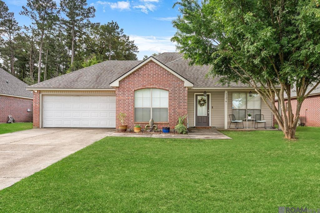11374 Buckingham Ave, Denham Springs, LA 70726