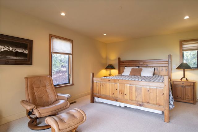 860 Camino Chaco, Santa Fe, NM 87501