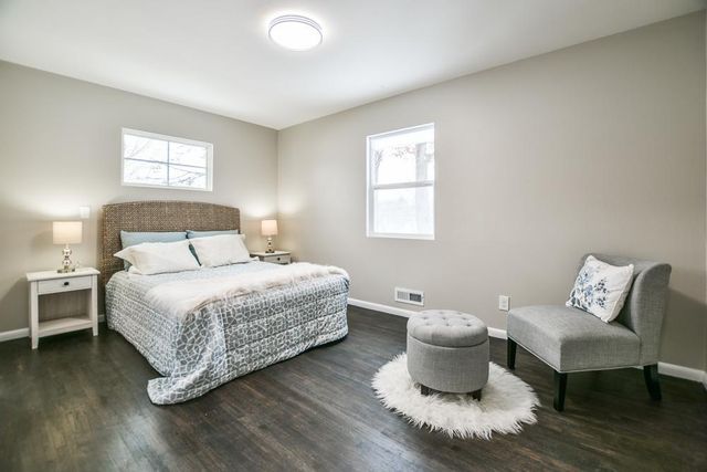 3709 W 102nd Street, Bloomington, MN 55431