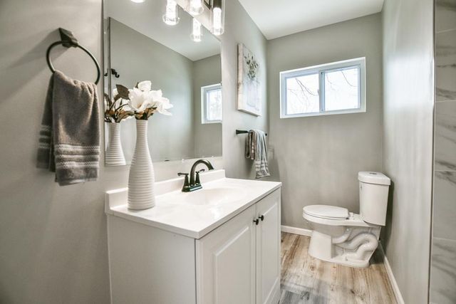 3709 W 102nd Street, Bloomington, MN 55431