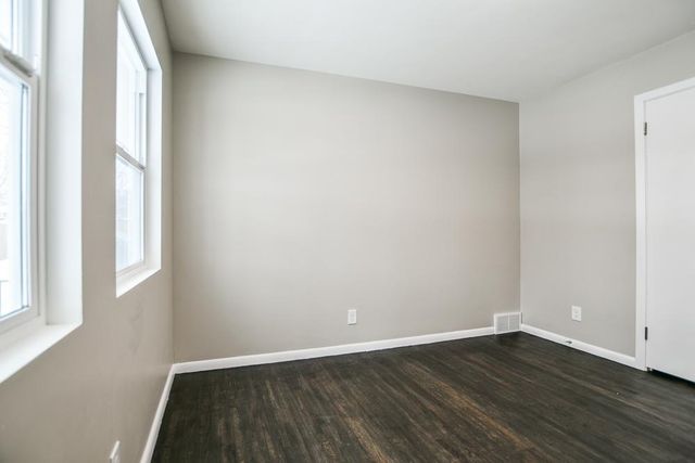 3709 W 102nd Street, Bloomington, MN 55431