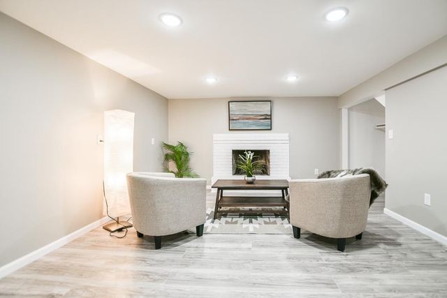 3709 W 102nd Street, Bloomington, MN 55431