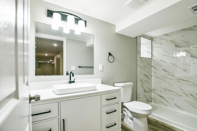 3709 W 102nd Street, Bloomington, MN 55431