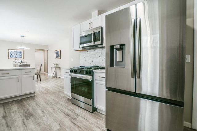 3709 W 102nd Street, Bloomington, MN 55431