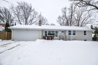 3709 W 102nd Street, Bloomington, MN 55431