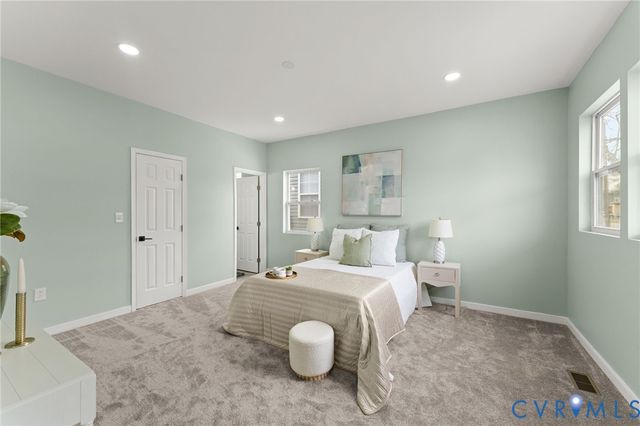 1136 Farmer St, Petersburg, VA 23803