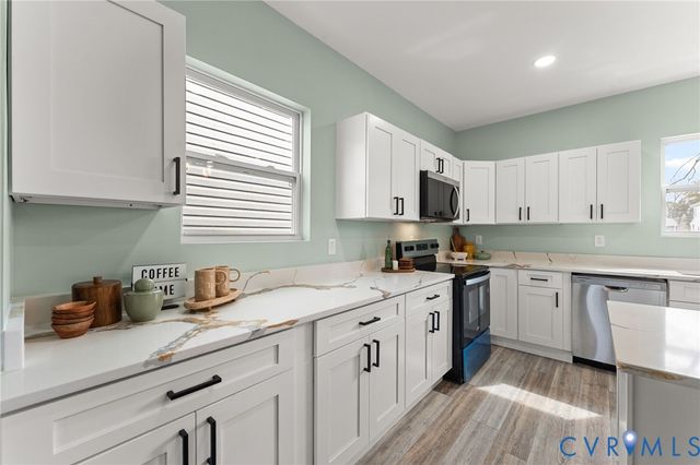 1136 Farmer St, Petersburg, VA 23803