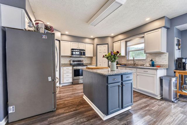 22 Tabilore Loop, Delaware, OH 43015