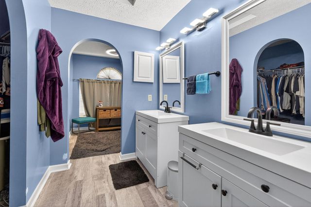 22 Tabilore Loop, Delaware, OH 43015