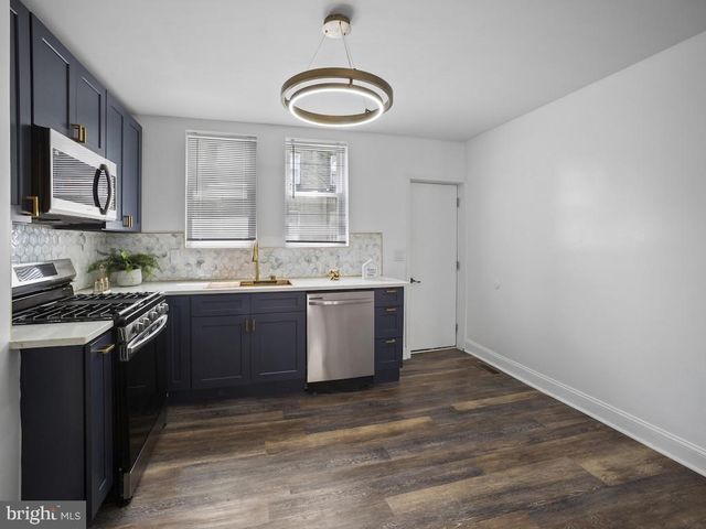 1817 CLIFTON AVE, Baltimore, MD 21217