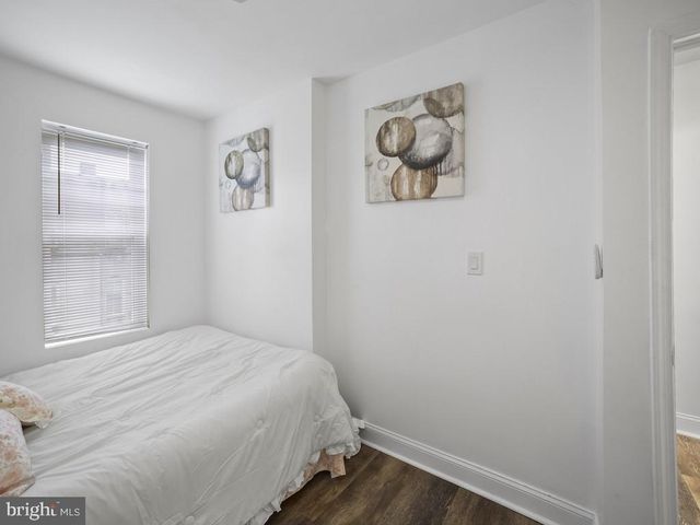 1817 CLIFTON AVE, Baltimore, MD 21217