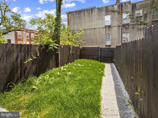 1817 CLIFTON AVE, Baltimore, MD 21217