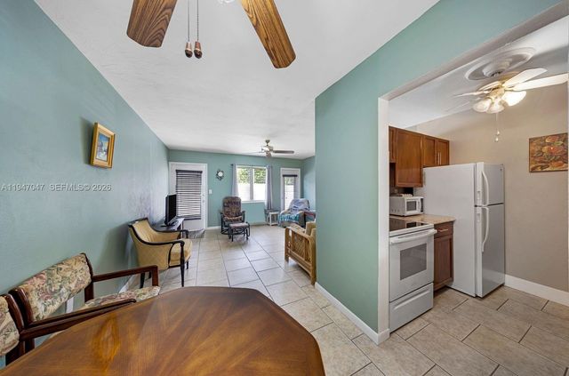 15610 NE 6th Ave 7D, Miami, FL 33162