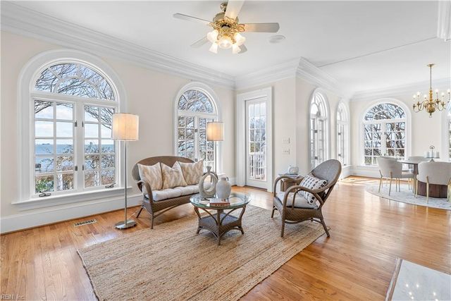 9200 Wigneil ST, Suffolk, VA 23433