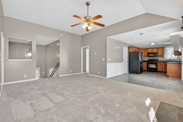 541 Parkvue Village Way, Clarksville, TN 37043