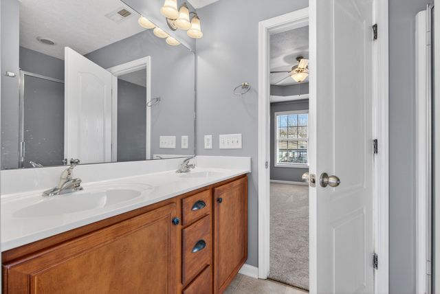 541 Parkvue Village Way, Clarksville, TN 37043