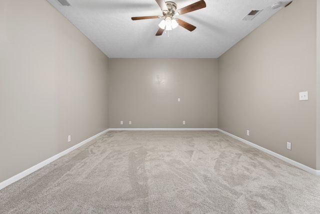 541 Parkvue Village Way, Clarksville, TN 37043