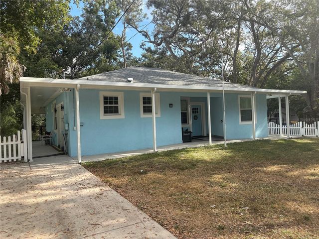 3715 VALLEY TREE DRIVE, Tampa, FL 33610