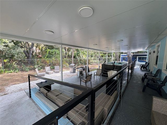 3715 VALLEY TREE DRIVE, Tampa, FL 33610