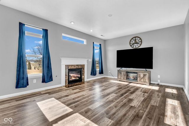 5859 Edelle Drive, Indianapolis, IN 46237