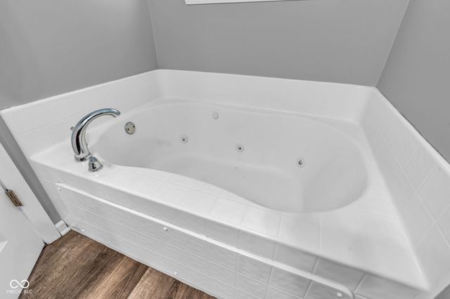 5859 Edelle Drive, Indianapolis, IN 46237