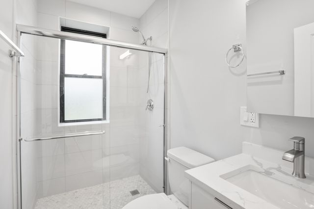 1558.5 W Juneway Terrace 2T, Chicago, IL 60626