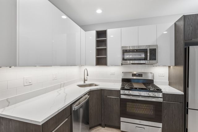 1558.5 W Juneway Terrace 2T, Chicago, IL 60626