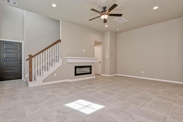 515 Longleaf Pine Drive, Montgomery, TX 77316