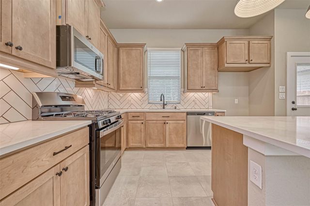 515 Longleaf Pine Drive, Montgomery, TX 77316