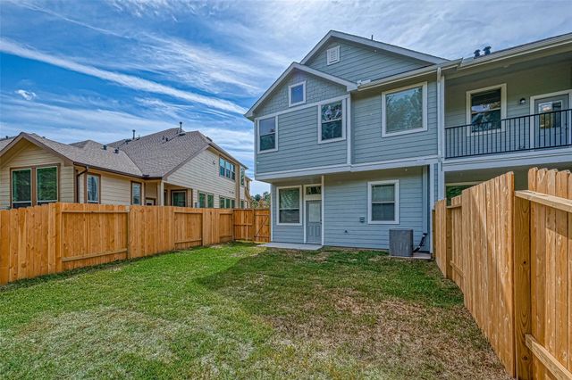 515 Longleaf Pine Drive, Montgomery, TX 77316