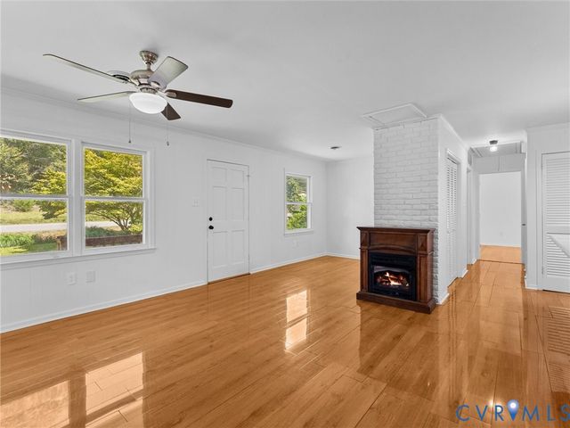 2135 Lakeview Dr, Powhatan, VA 23139