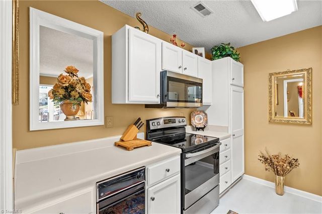 676 Balfour Road, Winston-salem, NC 27104