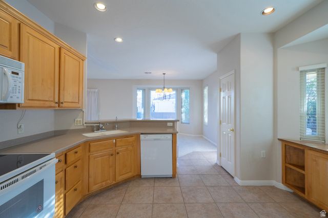 4457 S HOLLY GRAPE LN, St. George, UT 84790