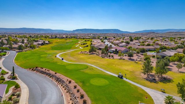 4457 S HOLLY GRAPE LN, St. George, UT 84790