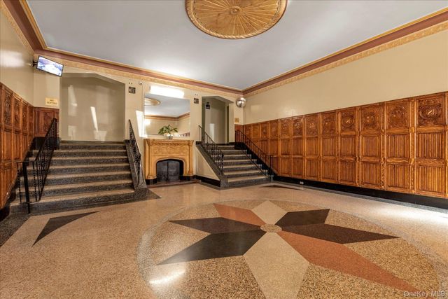 92-11 35 Avenue 5E, Jackson Heights, NY 11372