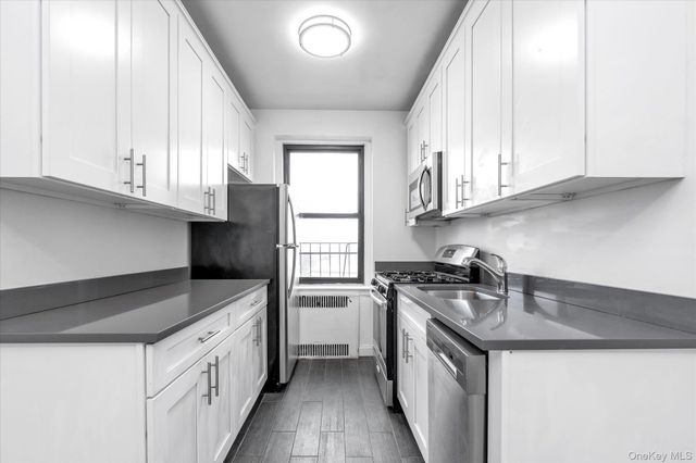 92-11 35 Avenue 5E, Jackson Heights, NY 11372